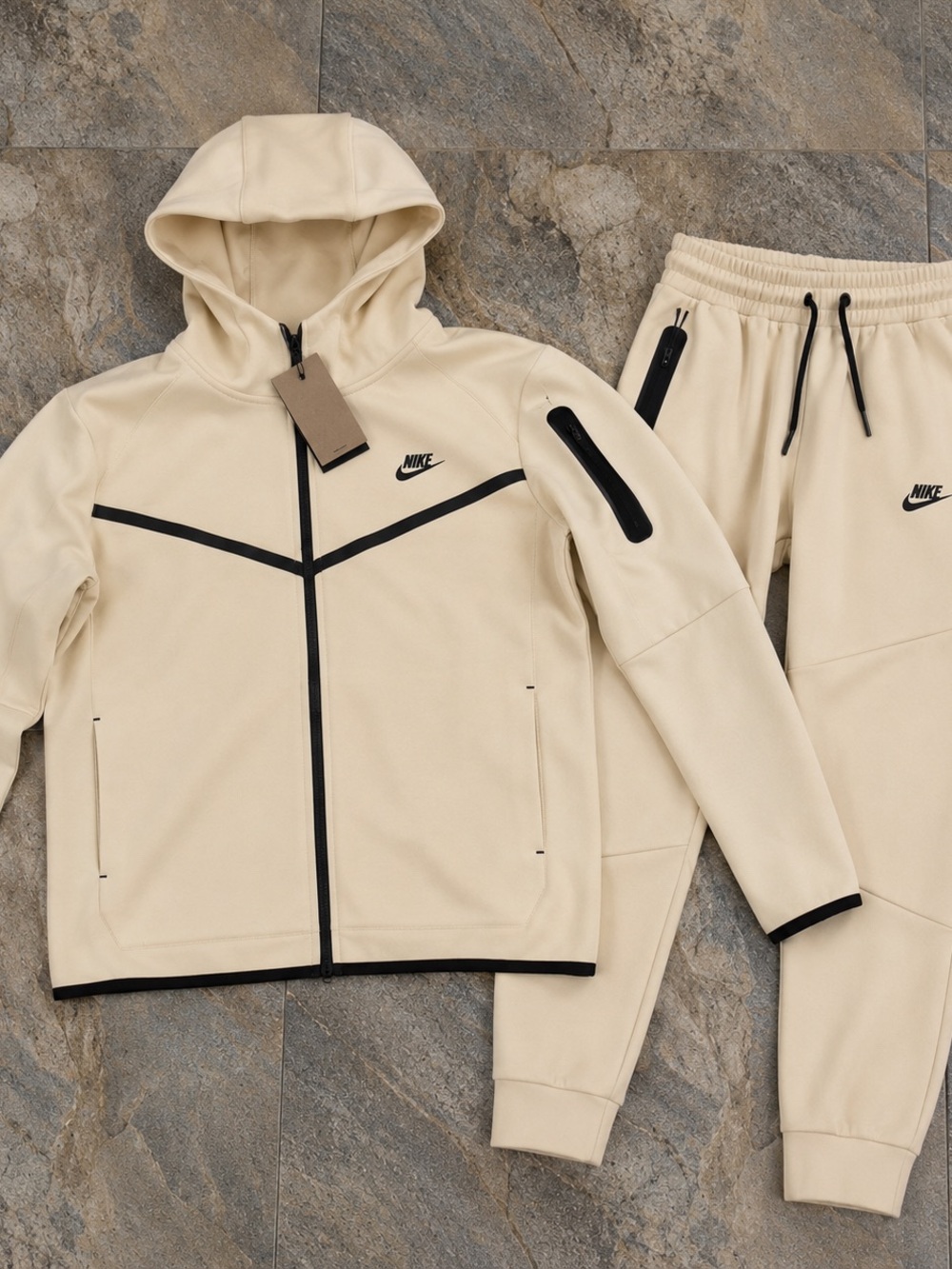 Nike Men’s Cream Performance Hoodie Jacket & Joggers